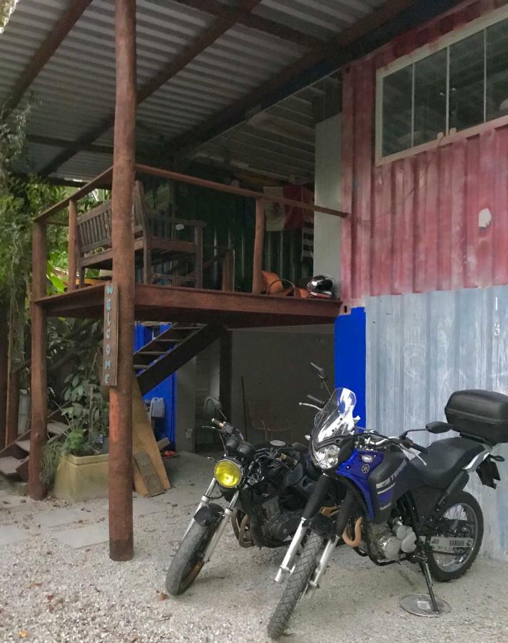 Dom Eco Hostel Containers Sao Sebastiao  Exteriér fotografie